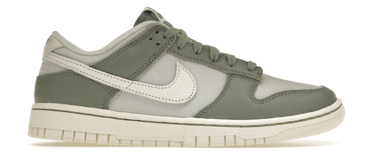 Nike Dunk Low Mica Green