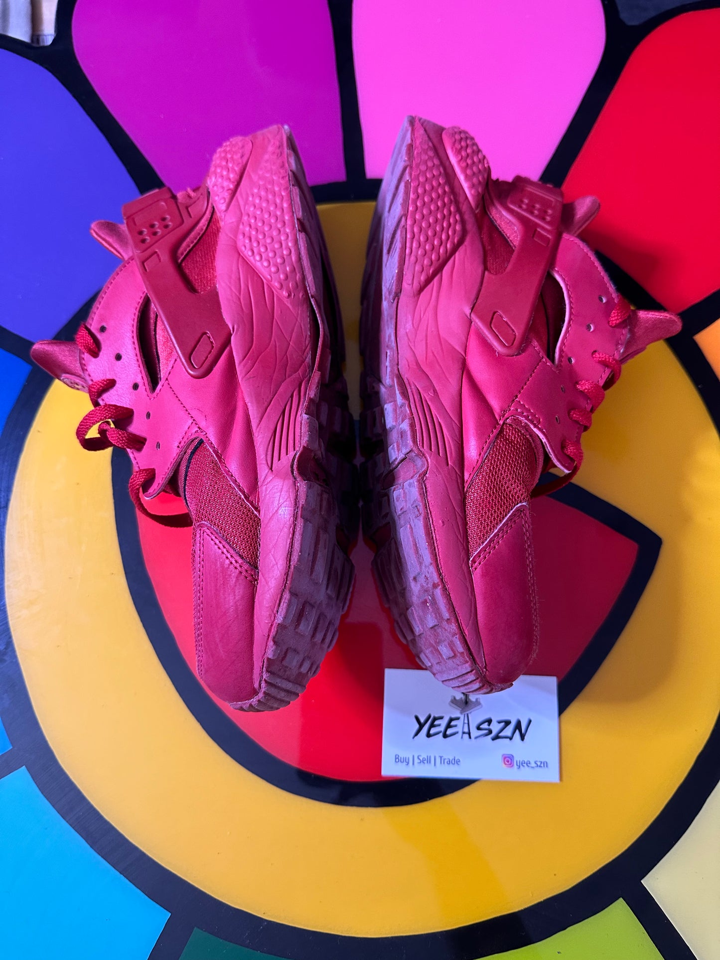 Nike Air Huarache Triple Red